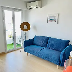 https://nice-comfortable-sea-view.fr-provencehotel.com