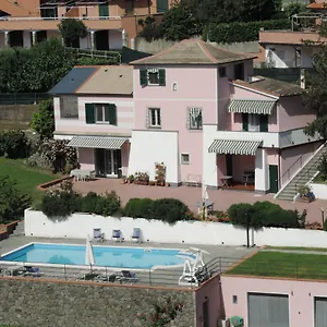 Rosmarino 3* Celle Ligure